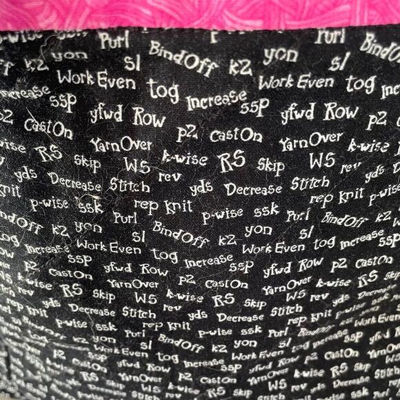 Large Shoulder Tote/Bag for Knitting/Crafting/Yarn, Needles, Knit, Black, Pink - Picture 6 of 9